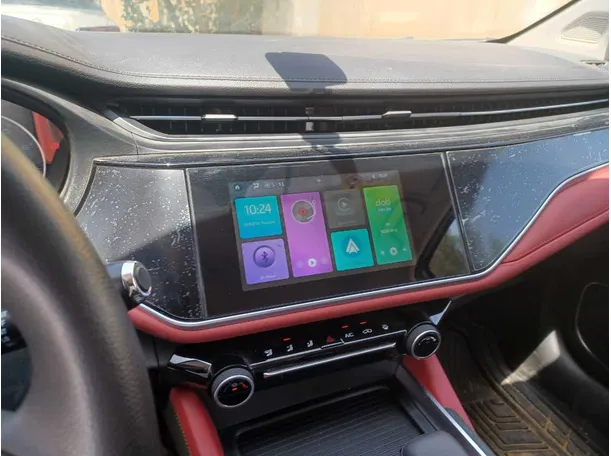 Car image 18
