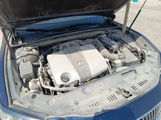 Car image 36