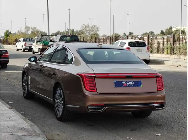 Car image 7