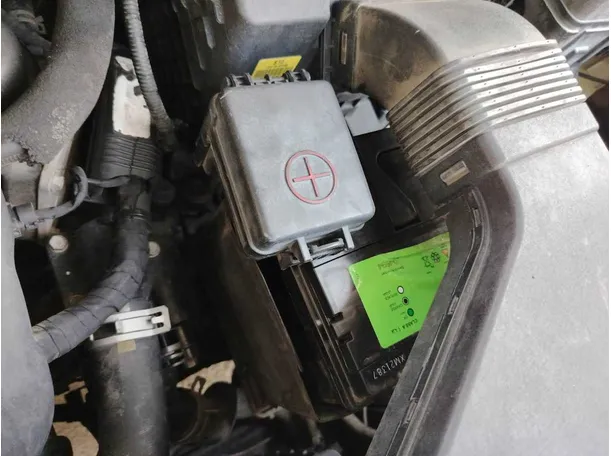 Car image 47