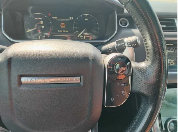 Car image 43