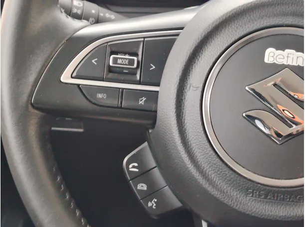 Car image 26