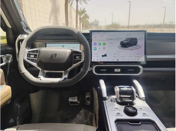 Car image 20
