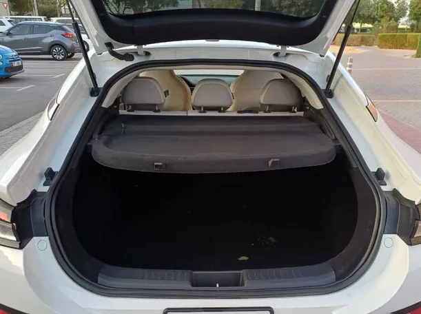 Car image 20