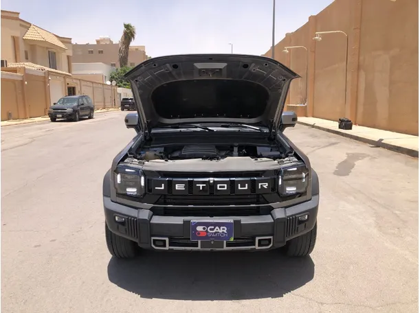 Car image 26