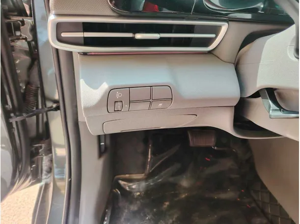 Car image 41