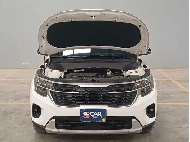 Car image 22