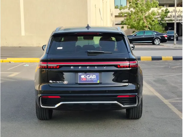Car image 6