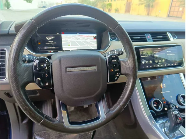 Car image 24