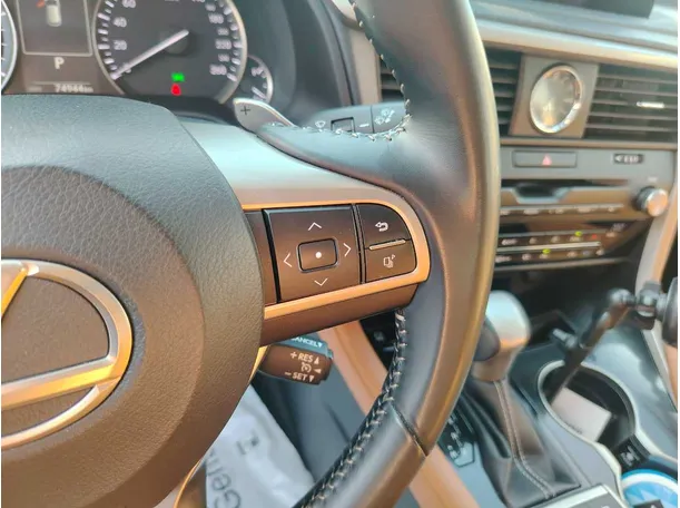 Car image 43