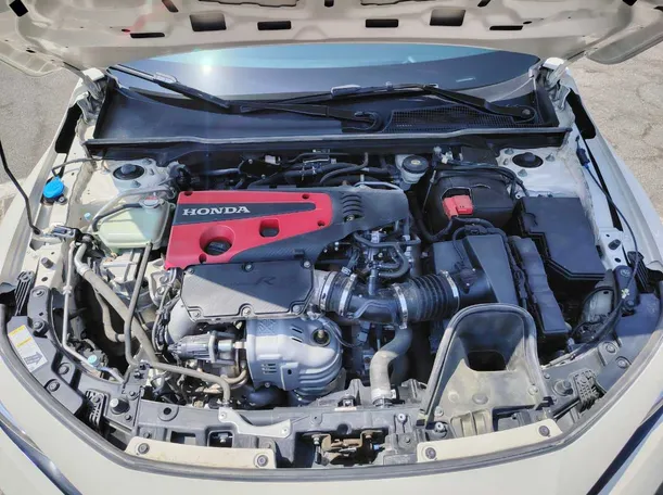 Car image 33