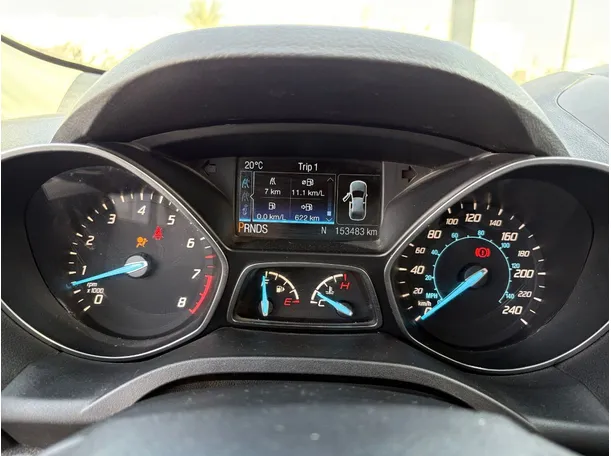 Car image 25