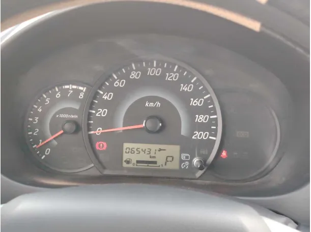 Car image 22