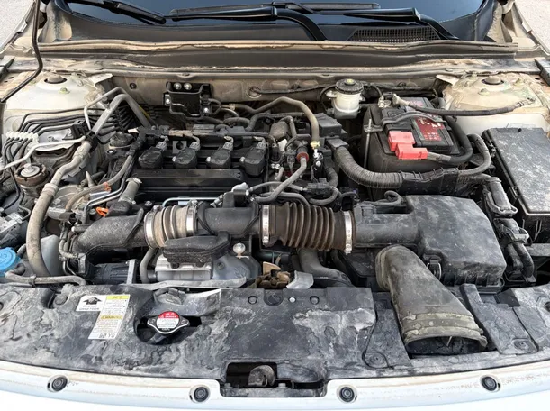 Car image 26