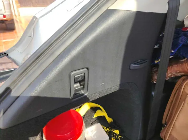 Car image 39
