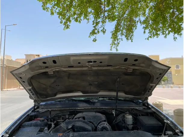 Car image 25