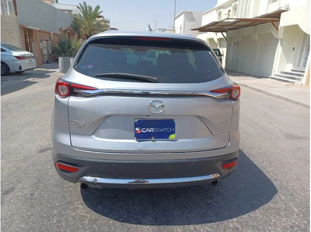 Car image 6