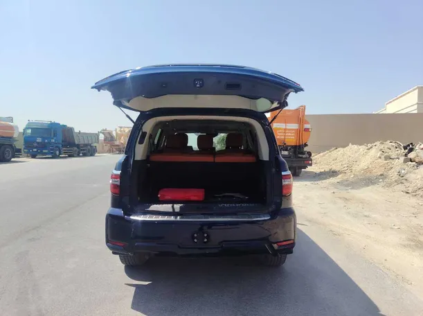 Car image 27
