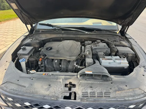 Car image 26