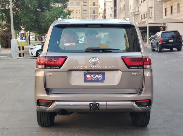 Car image 6