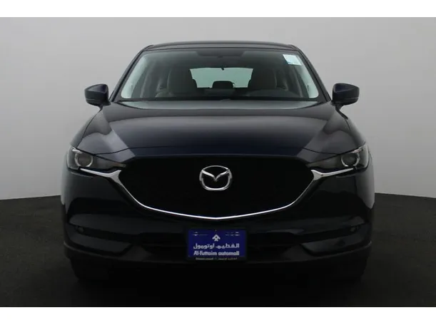 Car image 11