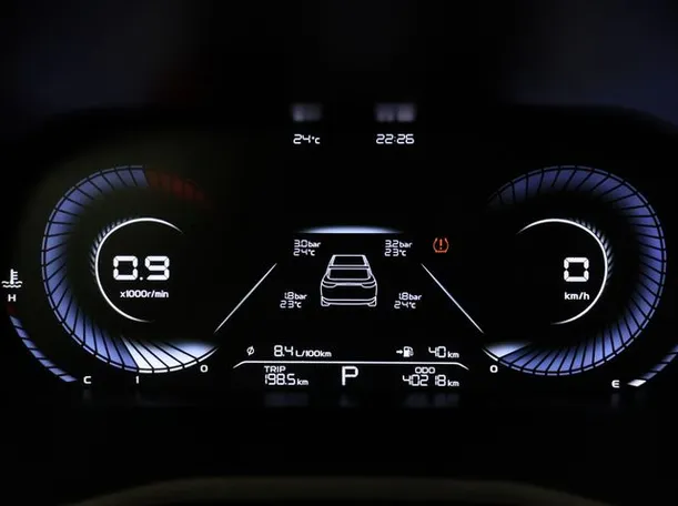 Car image 6