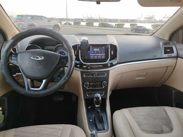 Car image 21