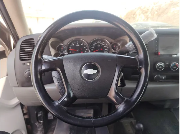 Car image 22