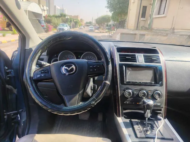 Car image 20