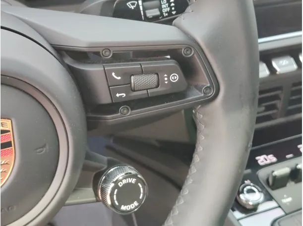 Car image 31