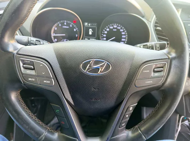 Car image 28