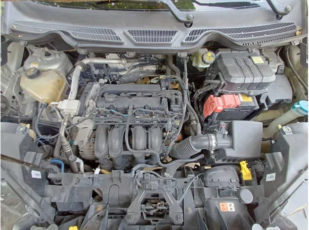 Car image 20