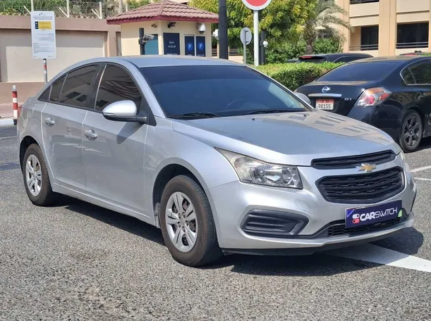 Car image 4