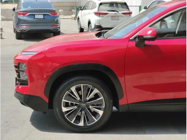 Car image 9