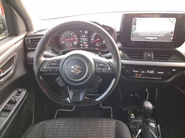 Car image 17
