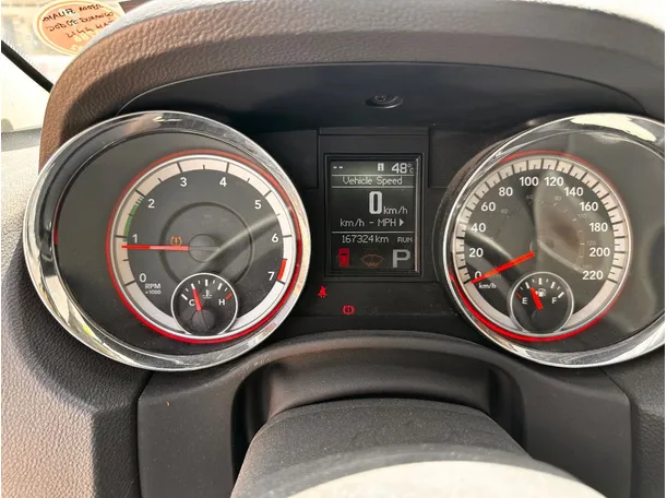 Car image 18