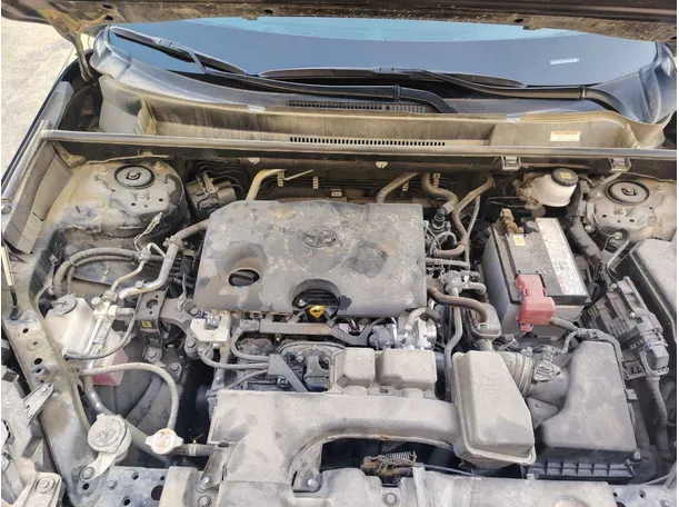 Car image 33