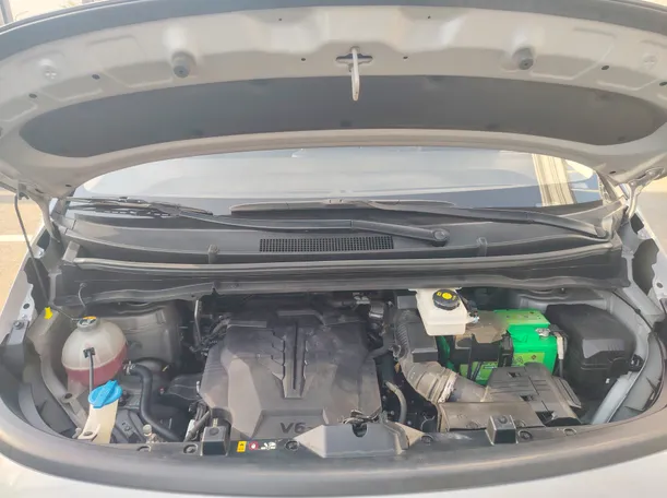 Car image 31