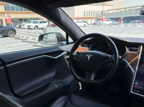 Car image 22