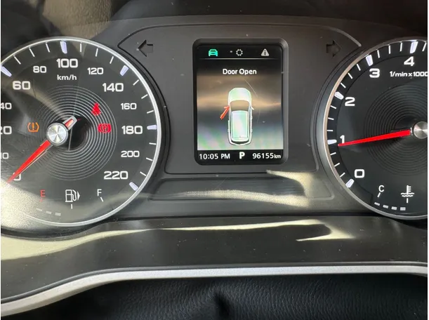 Car image 18