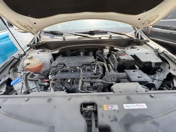 Car image 24