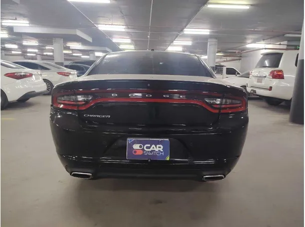 Car image 6