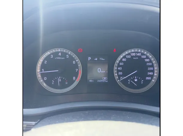 Car image 20