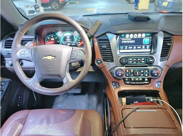 Car image 17