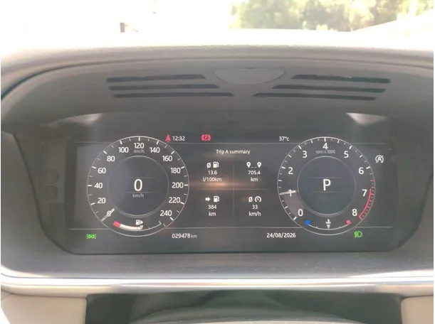 Car image 31