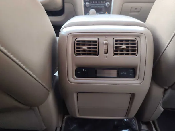 Car image 31