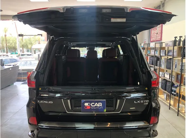 Car image 21