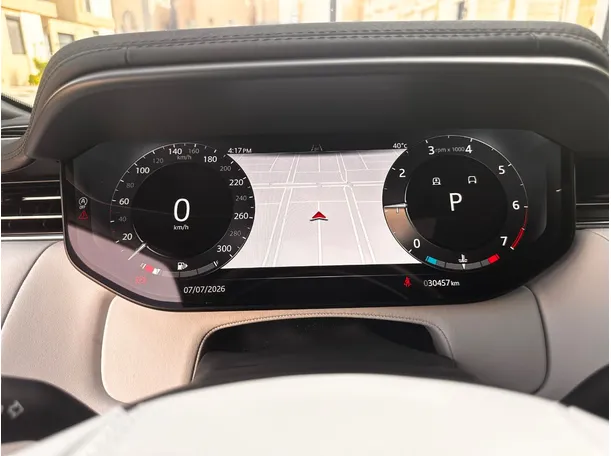 Car image 22