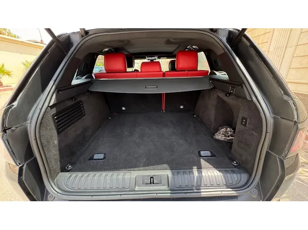 Car image 22