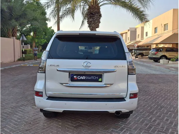 Car image 6